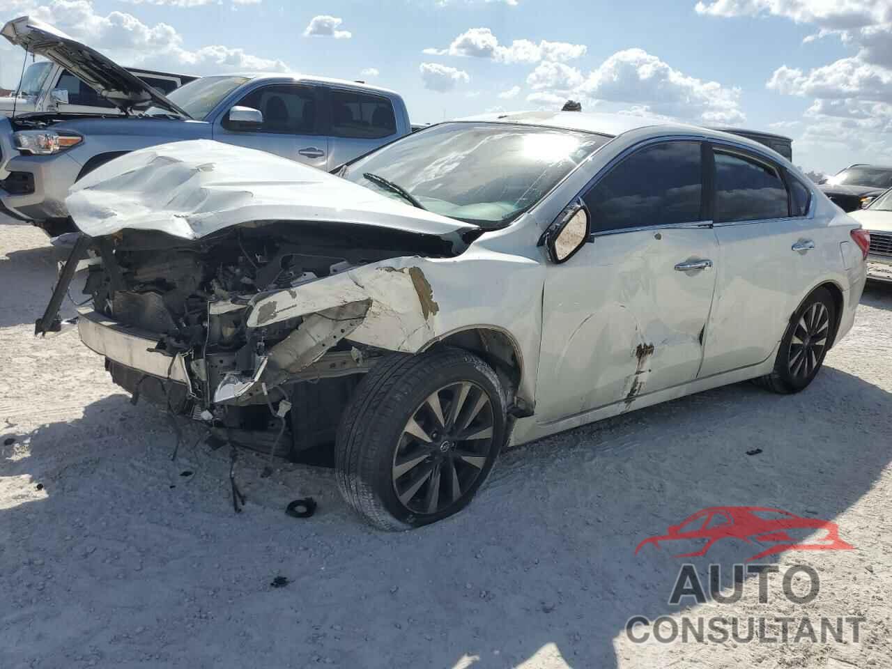 NISSAN ALTIMA 2017 - 1N4AL3AP8HC111386