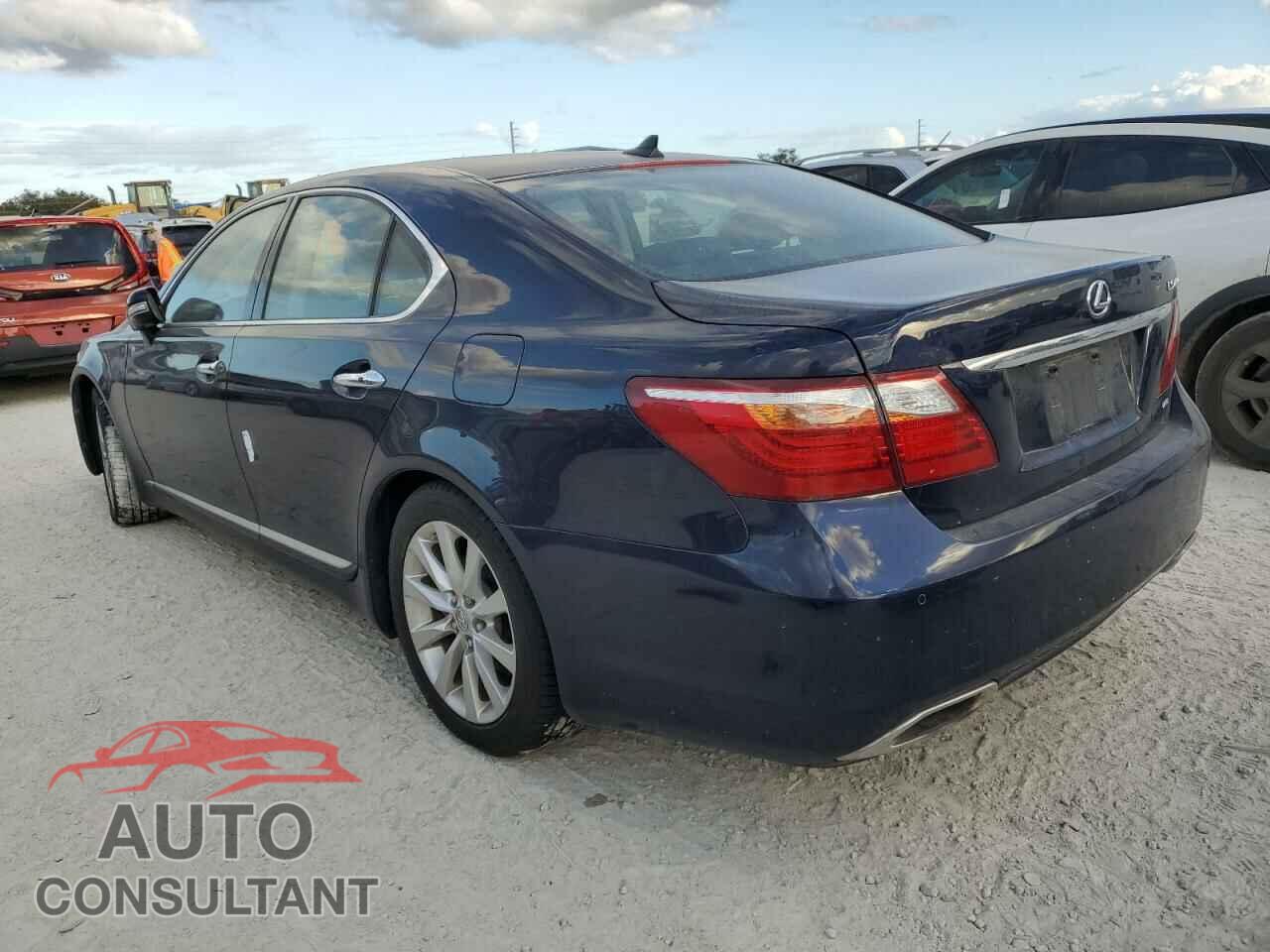 LEXUS LS460 2012 - JTHCL5EF3C5013071