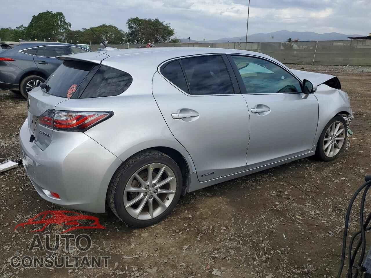 LEXUS CT 200 2013 - JTHKD5BH2D2131789