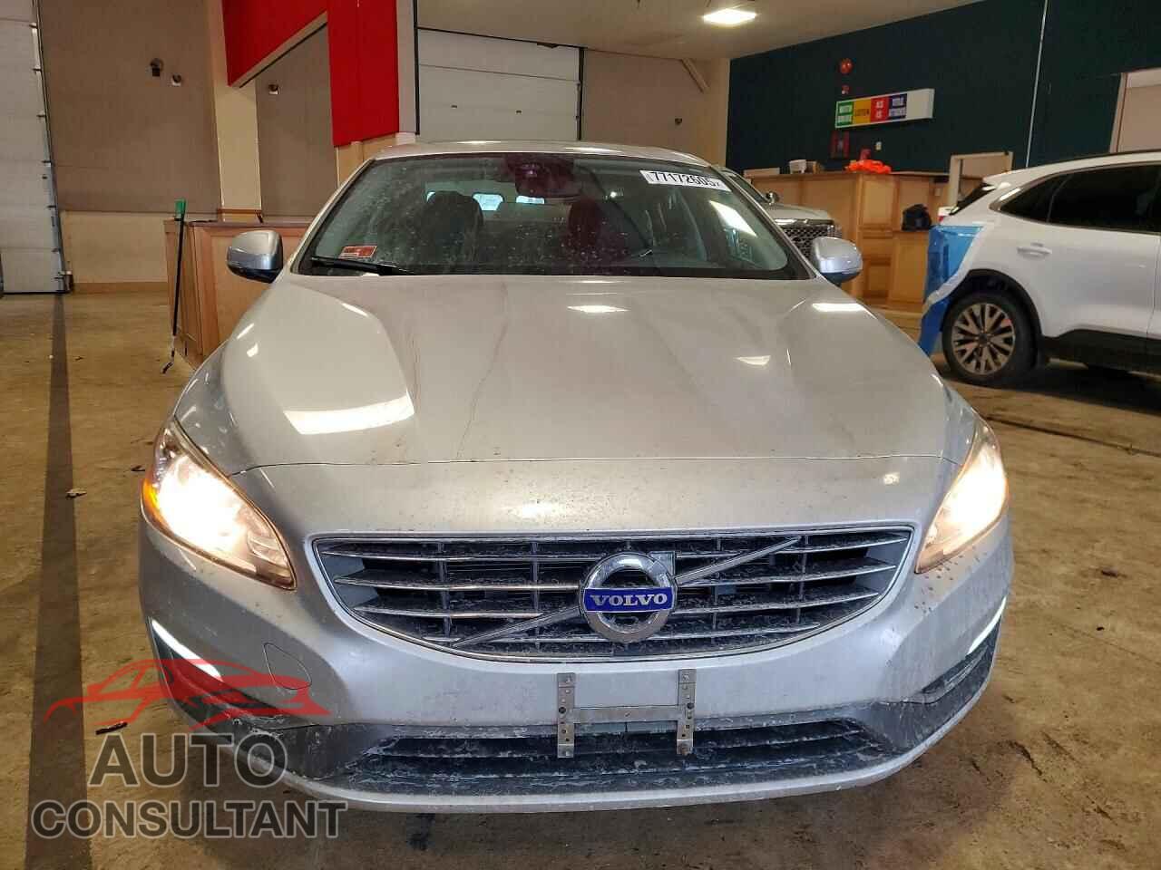 VOLVO S60 2017 - LYV402TK7HB196088