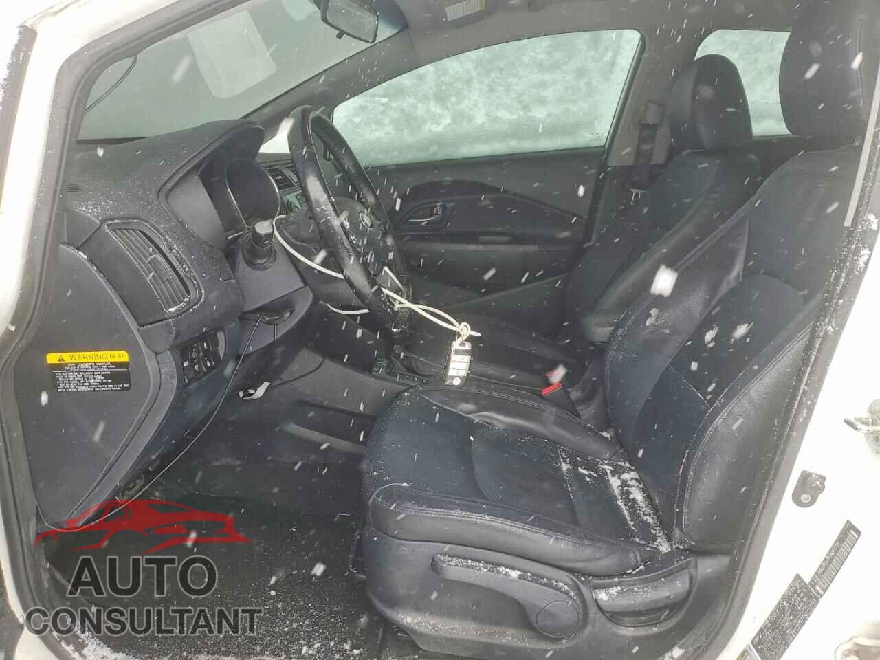 KIA RIO 2016 - KNADN5A34G6551786