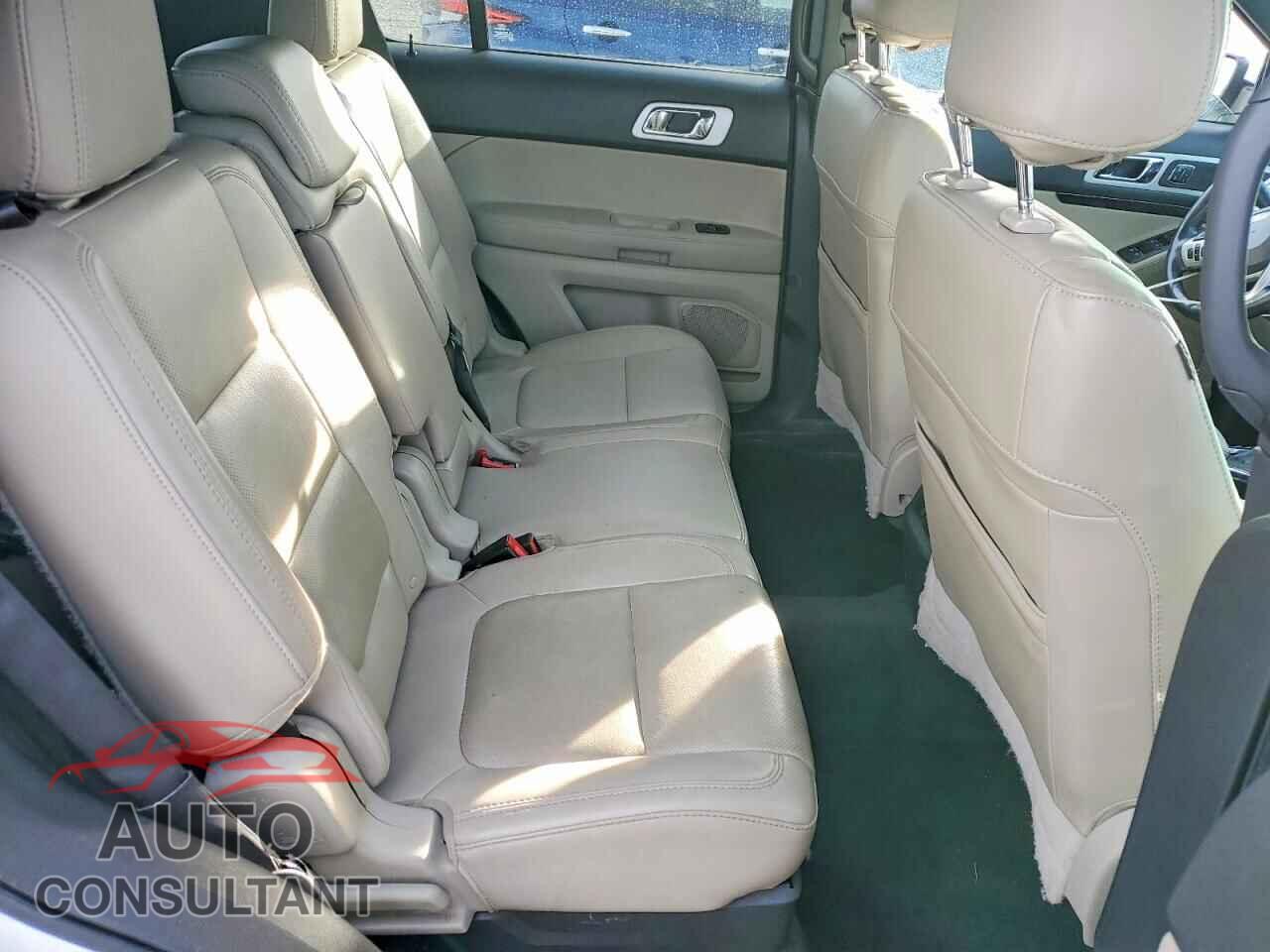 FORD EXPLORER 2015 - 1FM5K8F84FGA64906