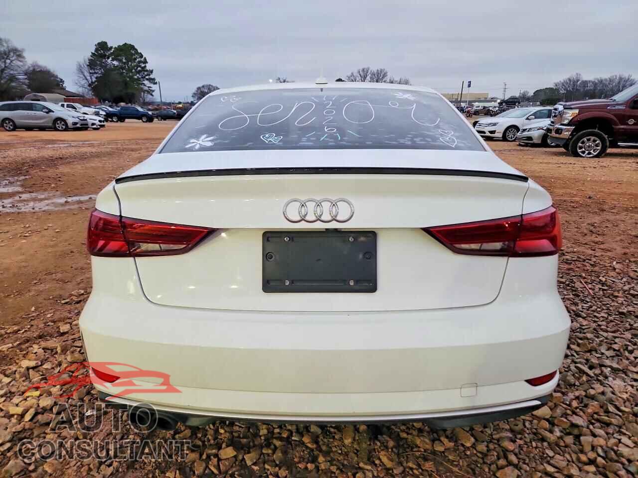 AUDI A3 2017 - WAUAUGFF8H1047213