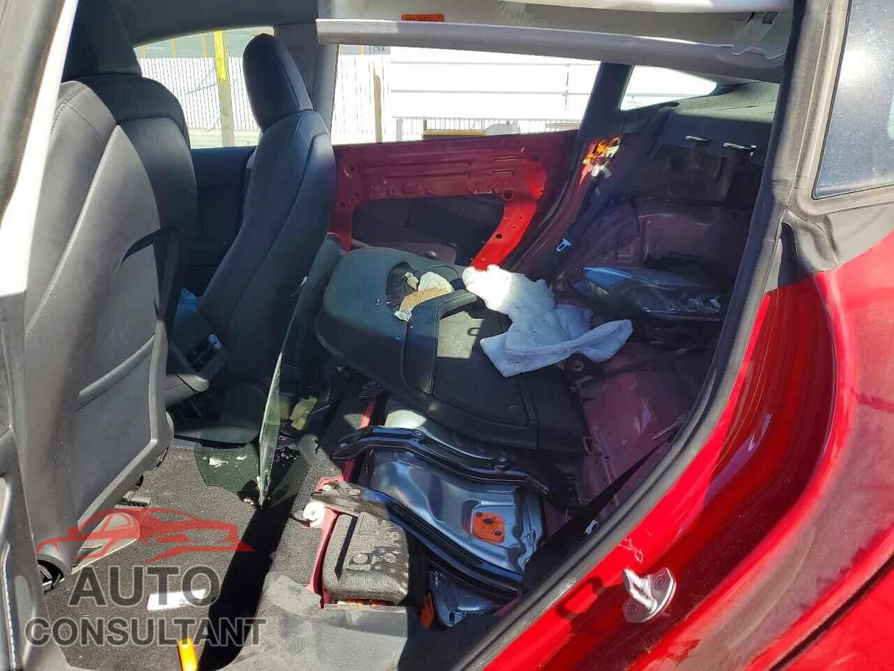 TESLA MODEL 3 2023 - 5YJ3E1EA7PF437043