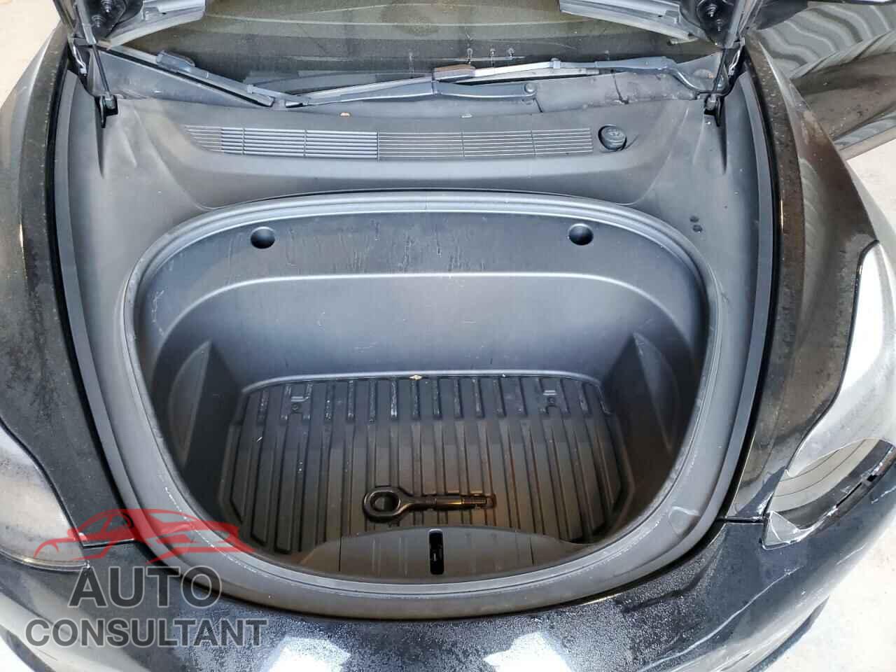 TESLA MODEL 3 2023 - 5YJ3E1EA7PF451749
