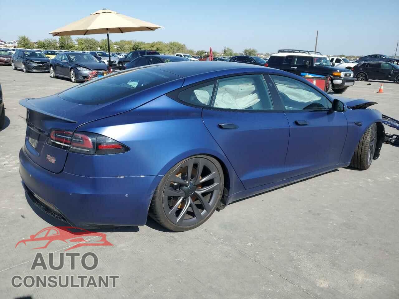 TESLA MODEL S 2022 - 5YJSA1E63NF472341