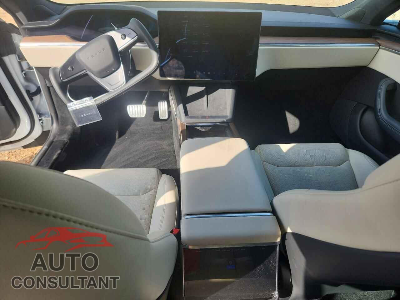 TESLA MODEL S 2022 - 5YJSA1E50NF486253