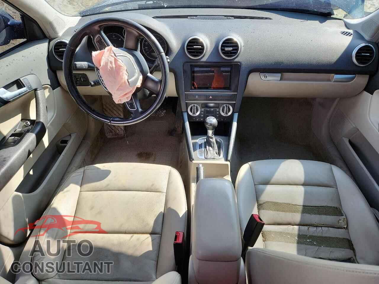AUDI A3 2012 - WAUBJAFM0CA089652