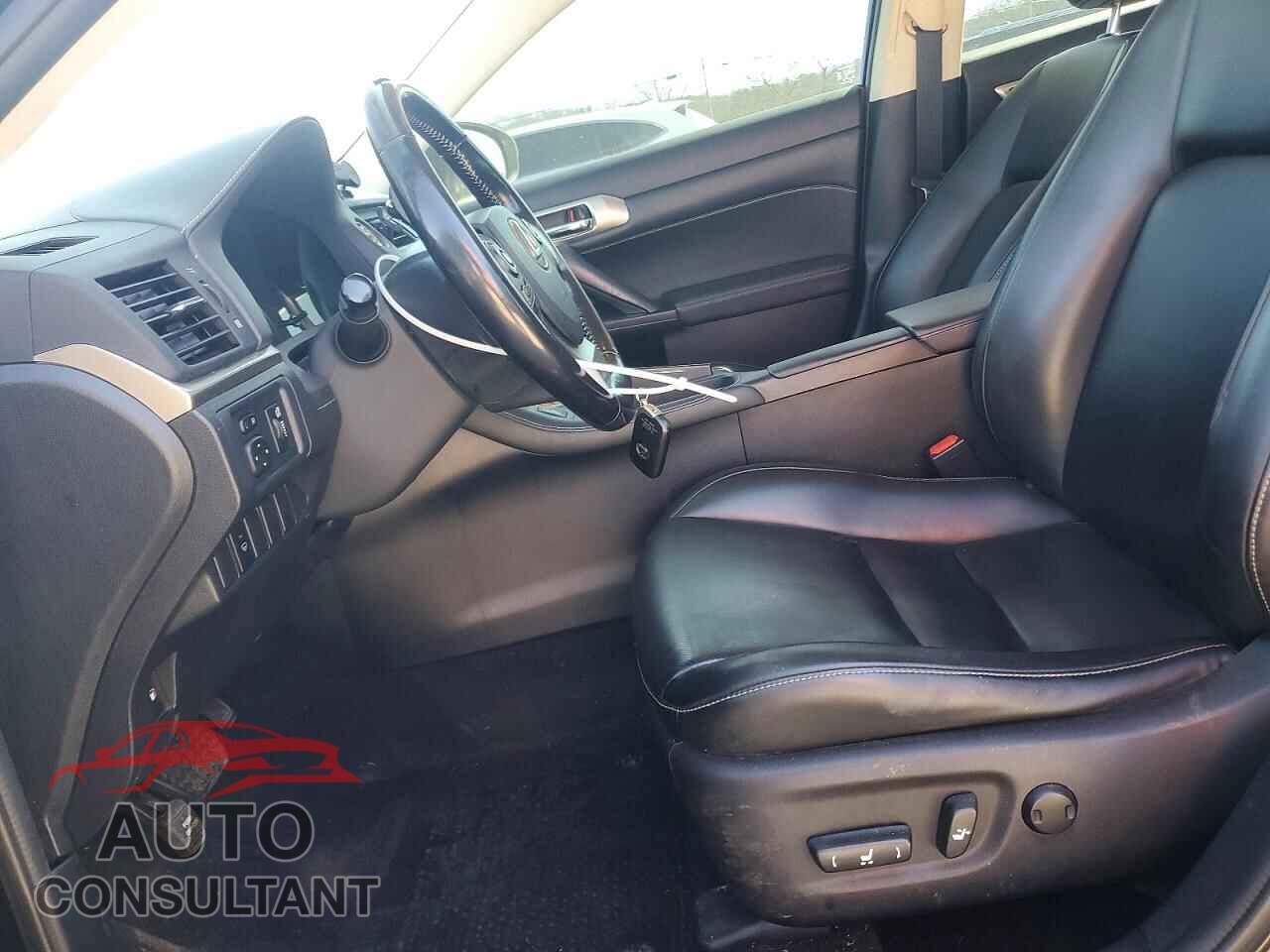 LEXUS CT 200 2017 - JTHKD5BH0H2290140
