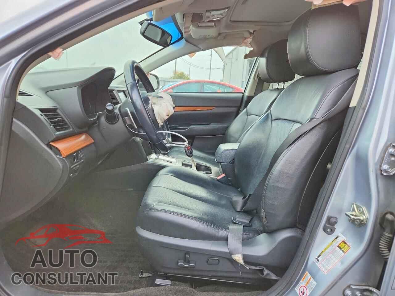 SUBARU OUTBACK 2014 - 4S4BRCMC4E3252601