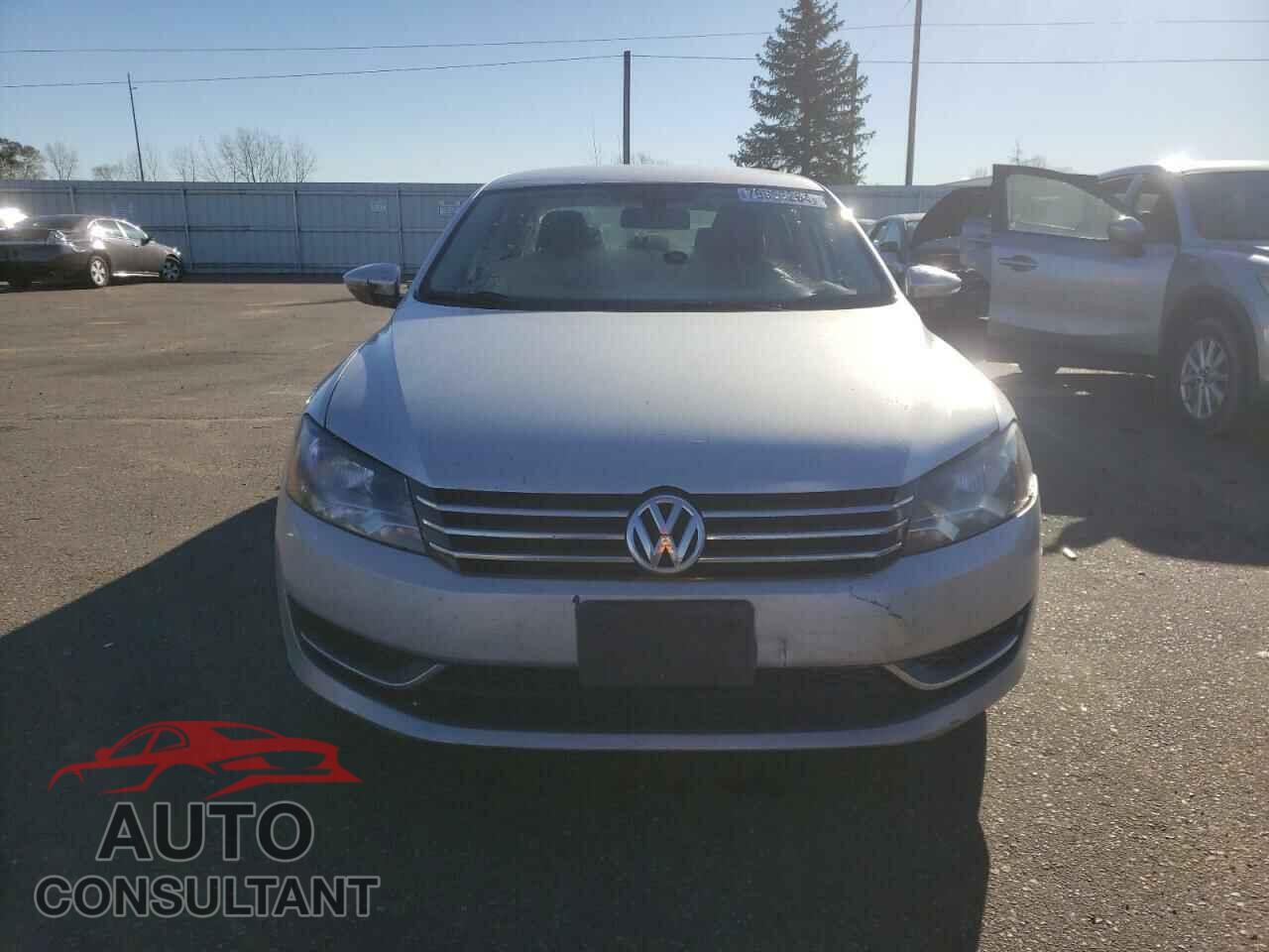 VOLKSWAGEN PASSAT 2012 - 1VWAP7A37CC015080