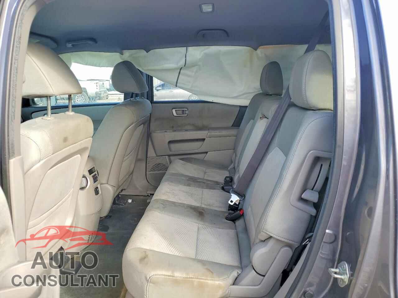 HONDA PILOT 2014 - 5FNYF4H28EB021881