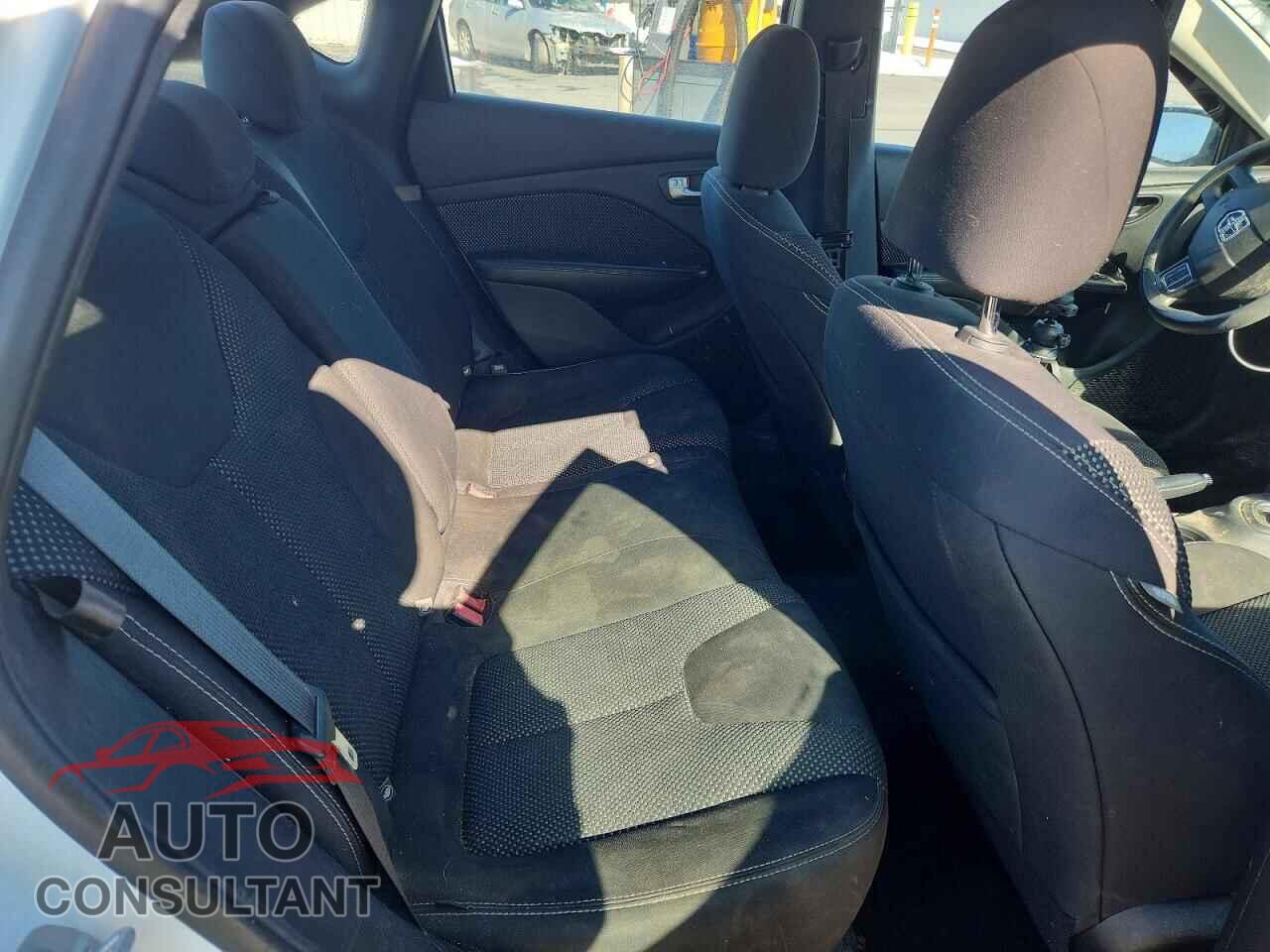 DODGE DART 2015 - 1C3CDFBB3FD330451