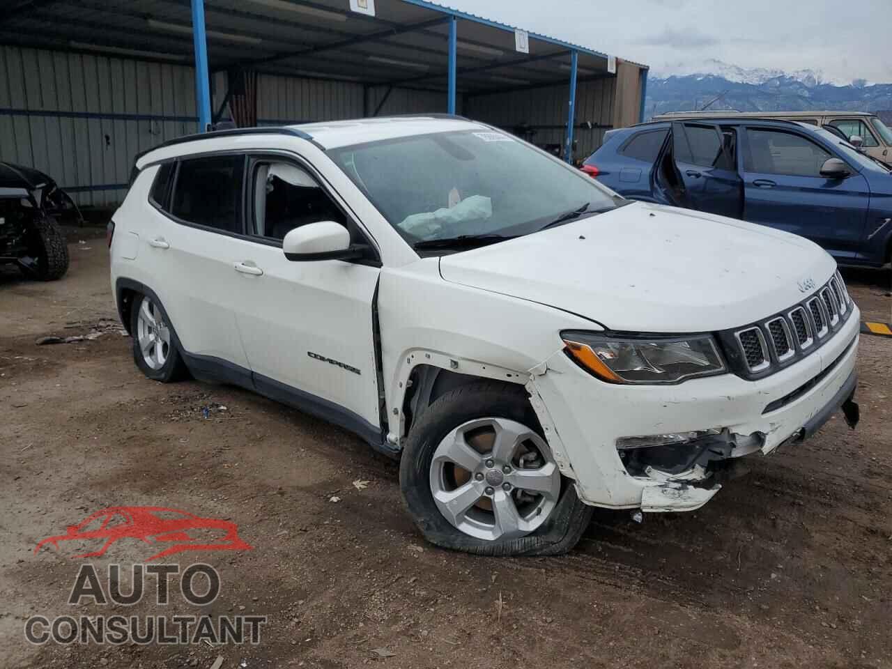 JEEP COMPASS 2018 - 3C4NJDBB2JT152939