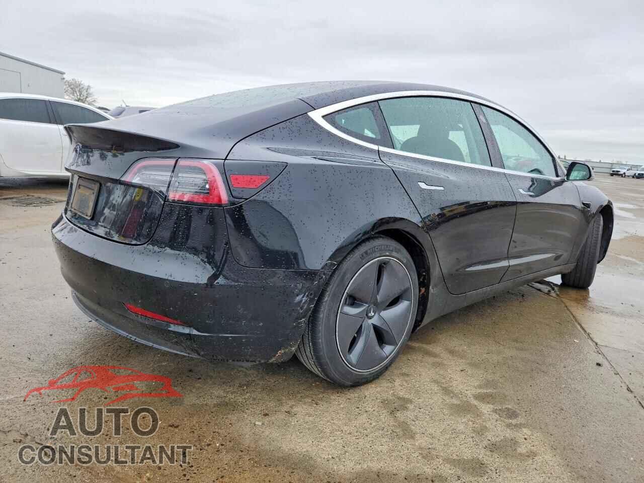 TESLA MODEL 3 2019 - 5YJ3E1EAXKF399395