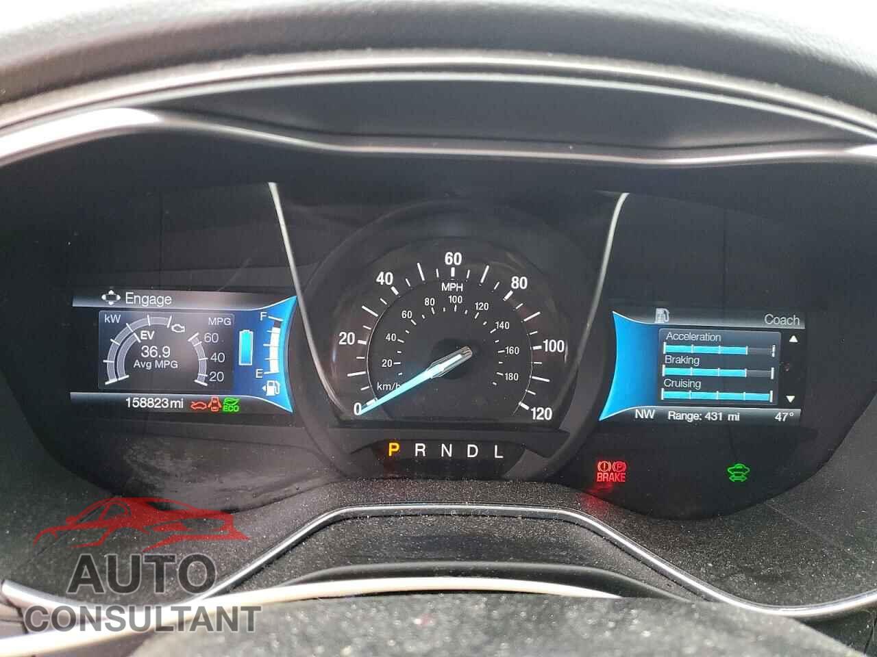 FORD FUSION SE 2017 - 3FA6P0LU5HR300400