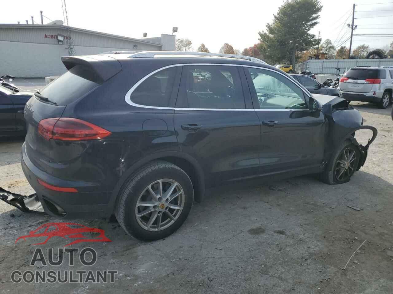 PORSCHE CAYENNE 2016 - WP1AA2A21GKA15553