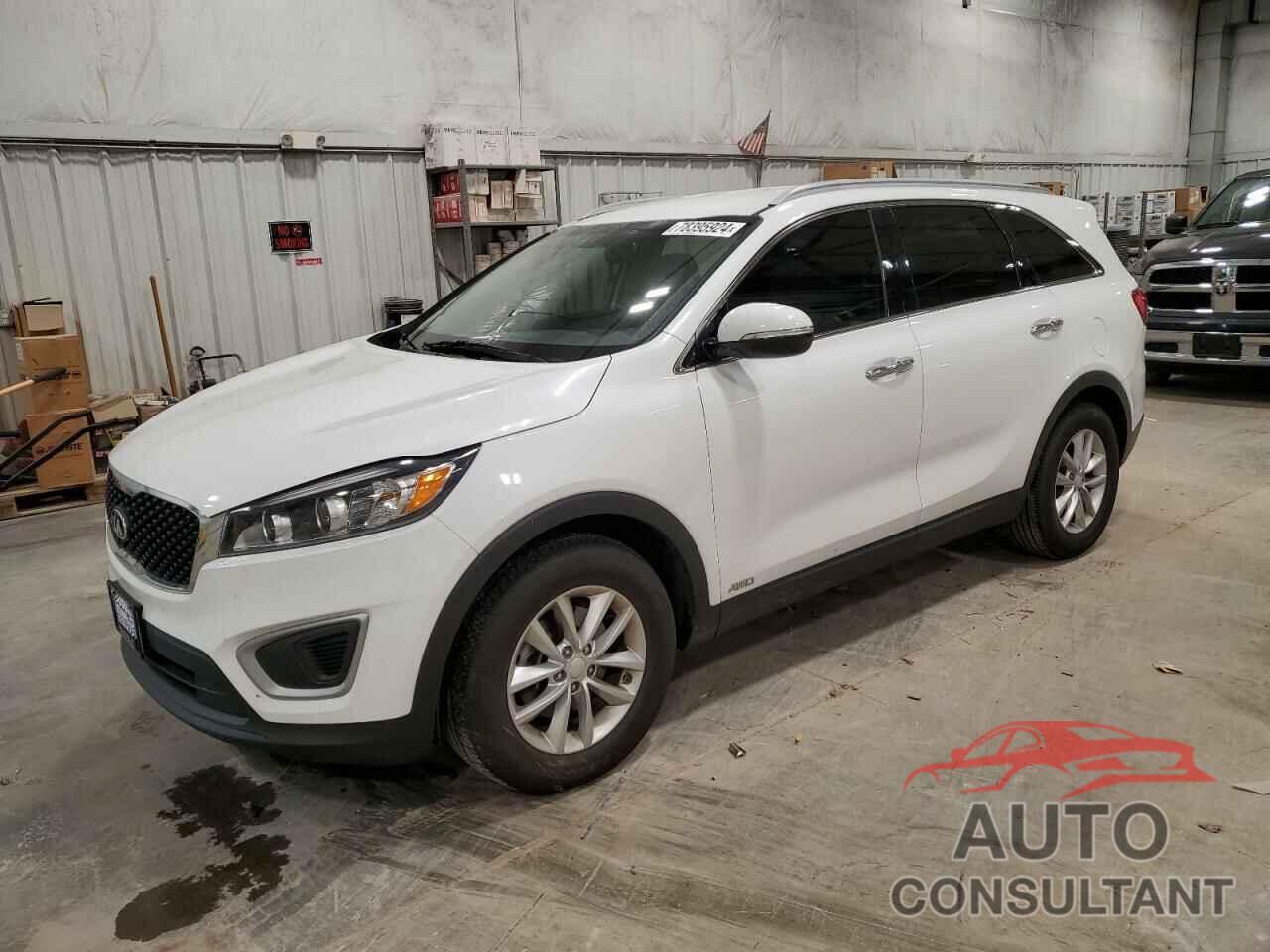 KIA SORENTO 2017 - 5XYPGDA32HG322672