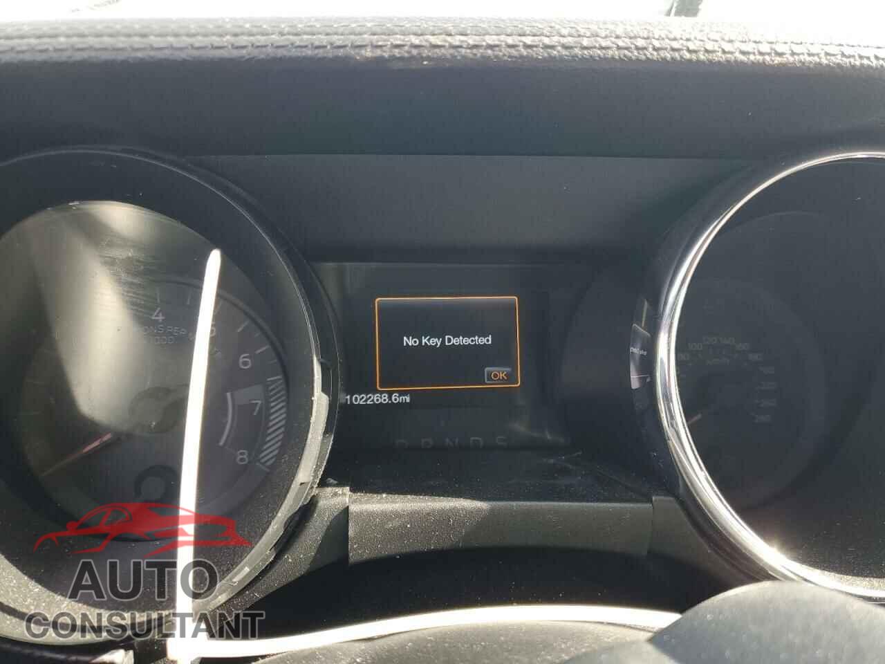 FORD MUSTANG 2016 - 1FA6P8CF1G5265713
