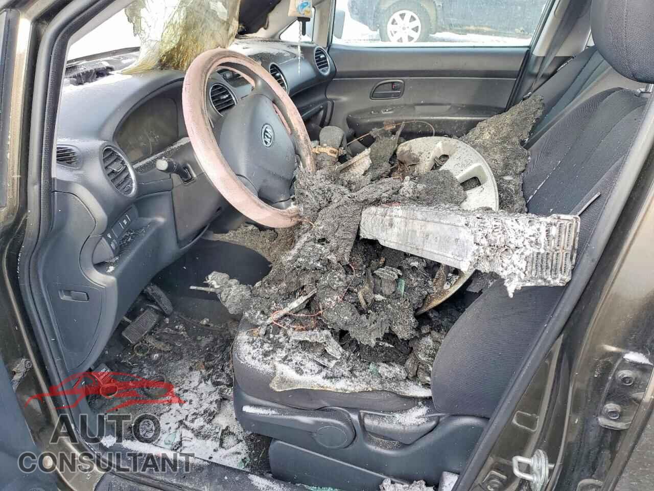 KIA RONDO 2012 - KNAHG8A80C7410601