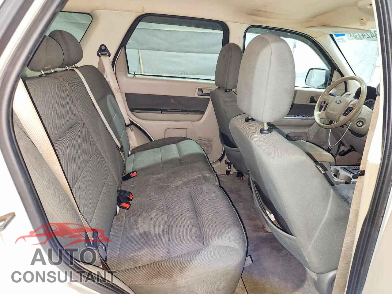 FORD ESCAPE 2009 - 1FMCU03779KB00331