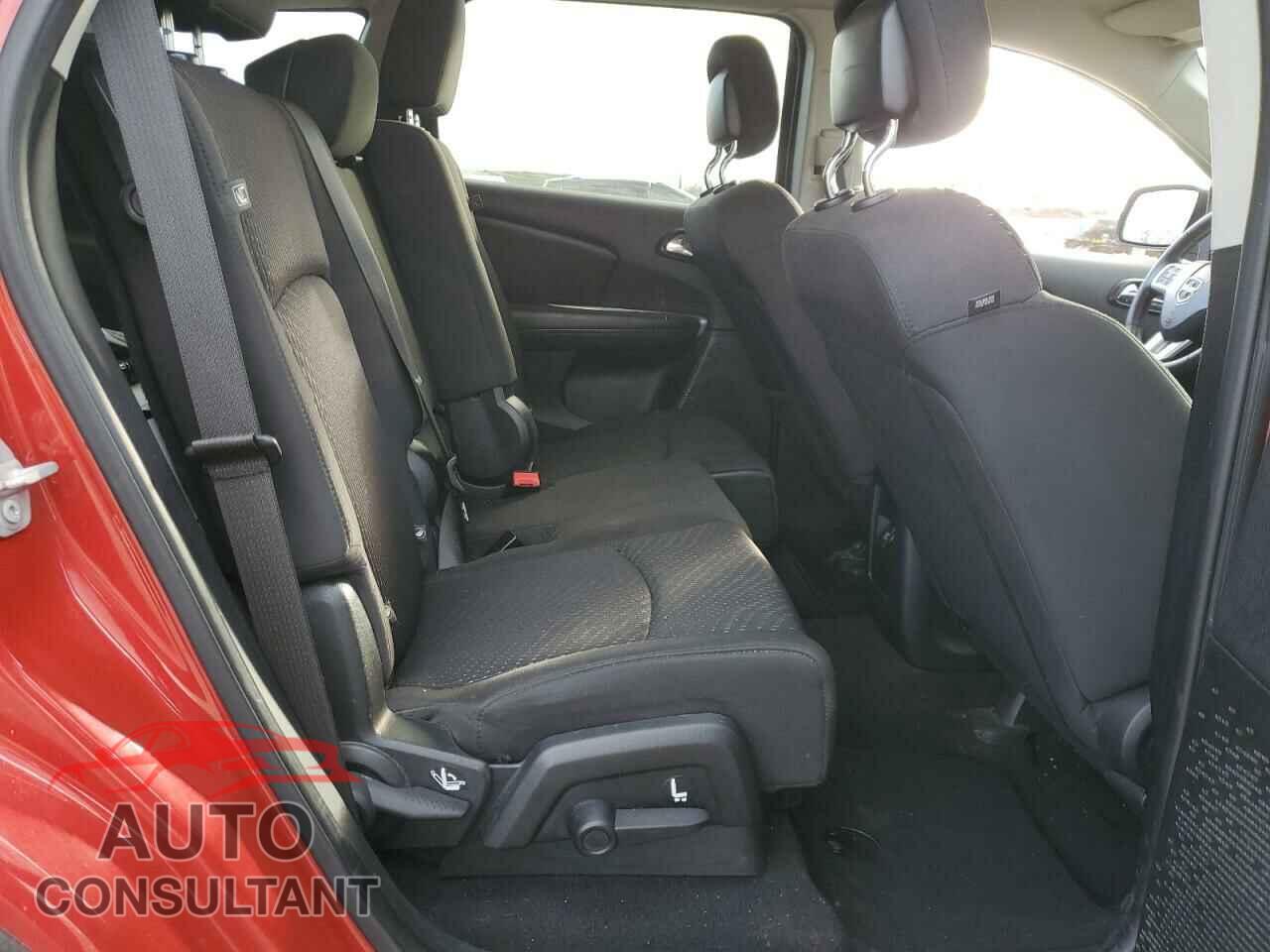 DODGE JOURNEY 2018 - 3C4PDCAB2JT521021