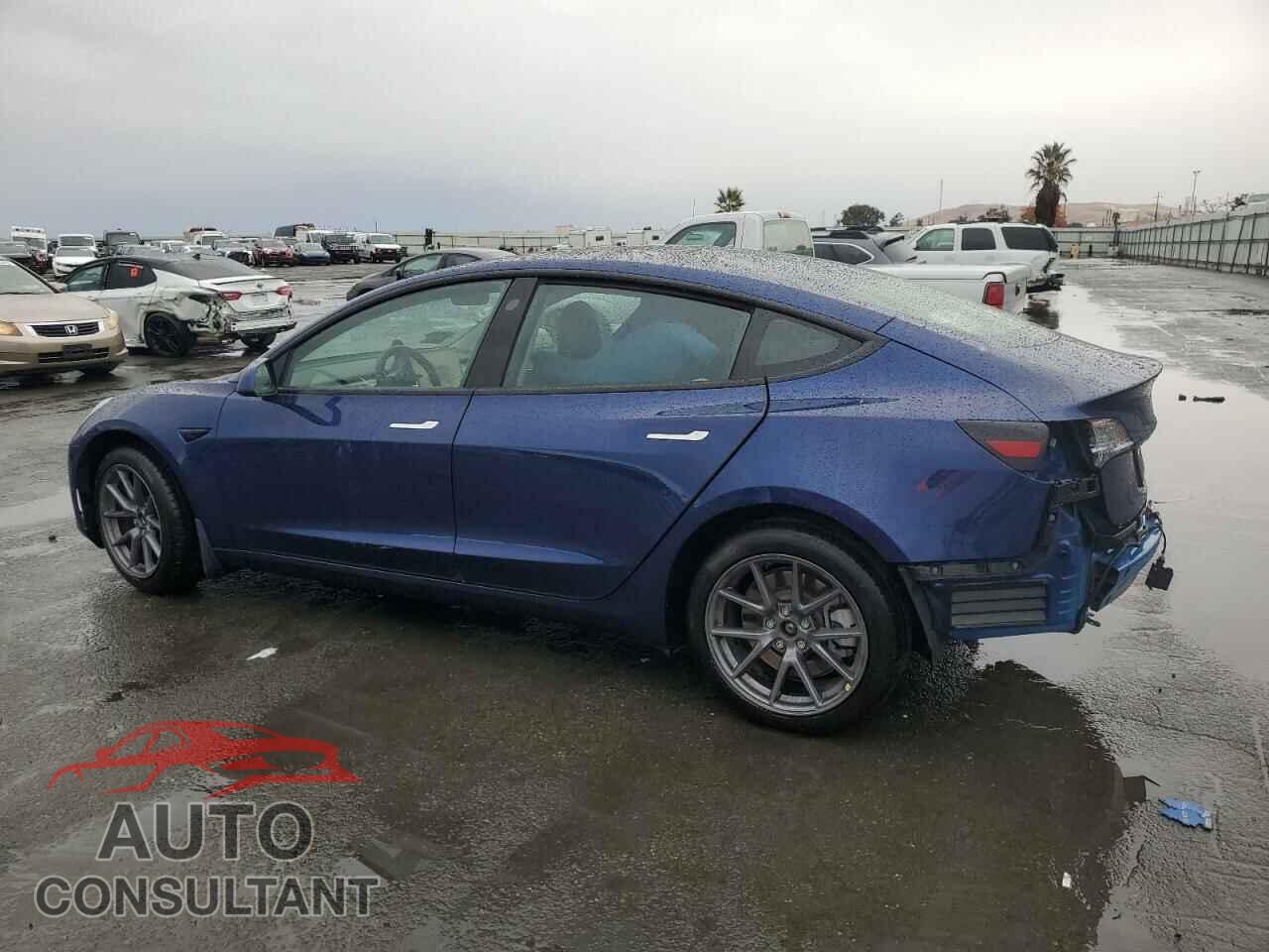 TESLA MODEL 3 2023 - 5YJ3E1EAXPF490190