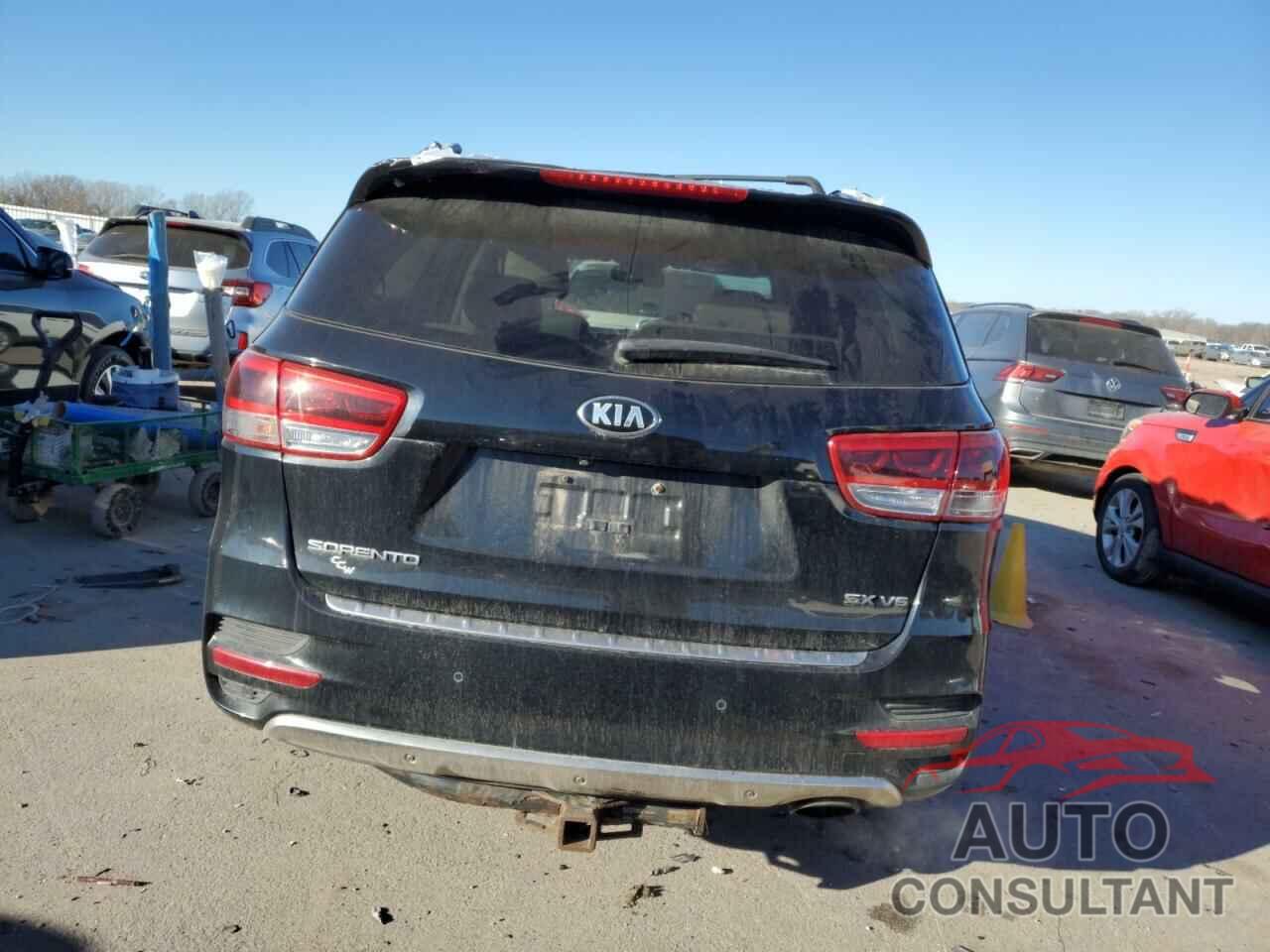 KIA SORENTO 2017 - 5XYPKDA53HG311647