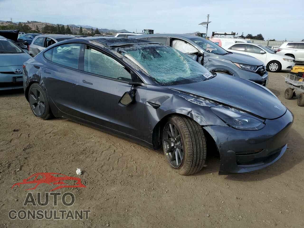 TESLA MODEL 3 2021 - 5YJ3E1EA4MF994679