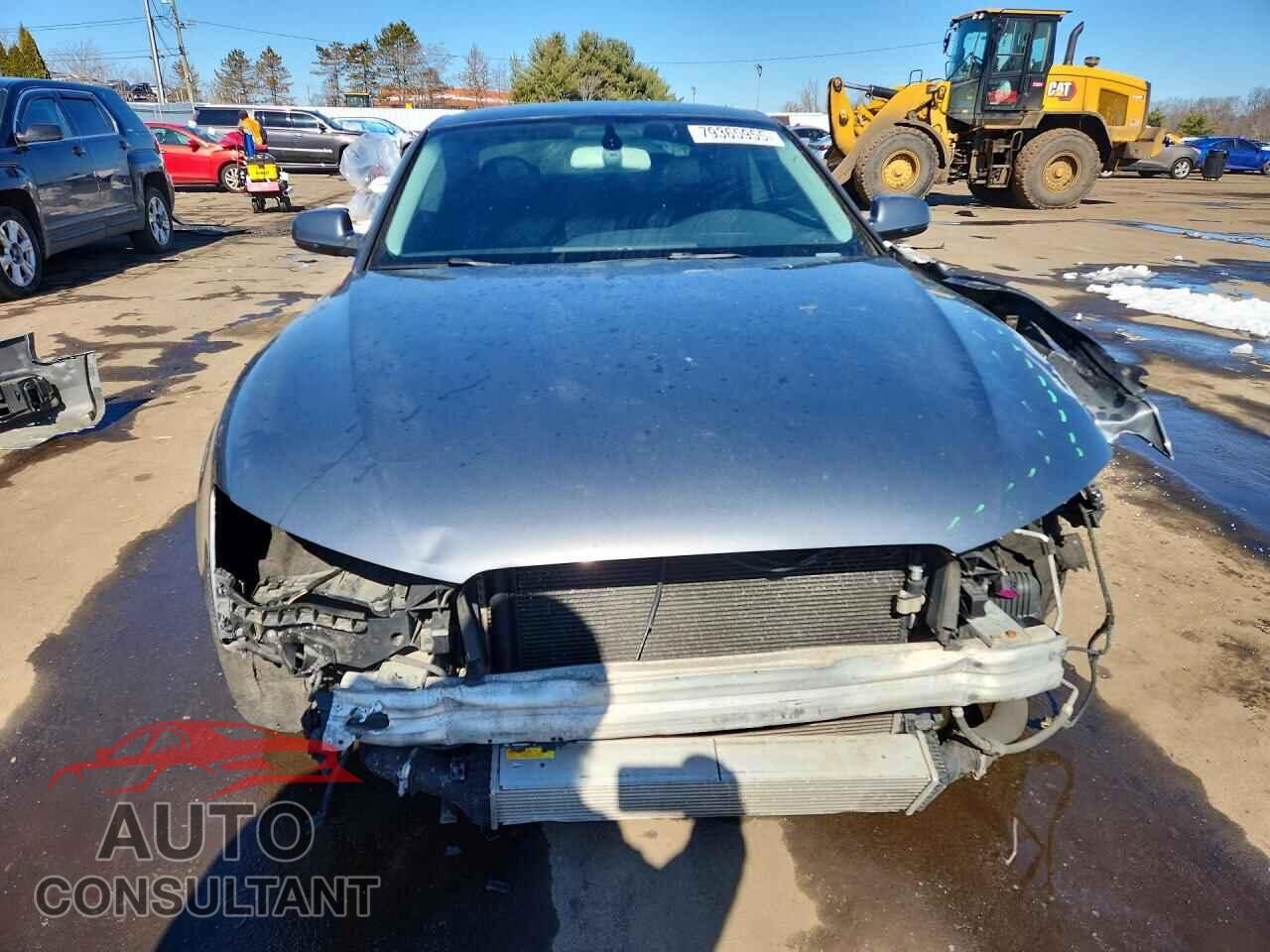 AUDI A5 2013 - WAUGFAFR3DA076768