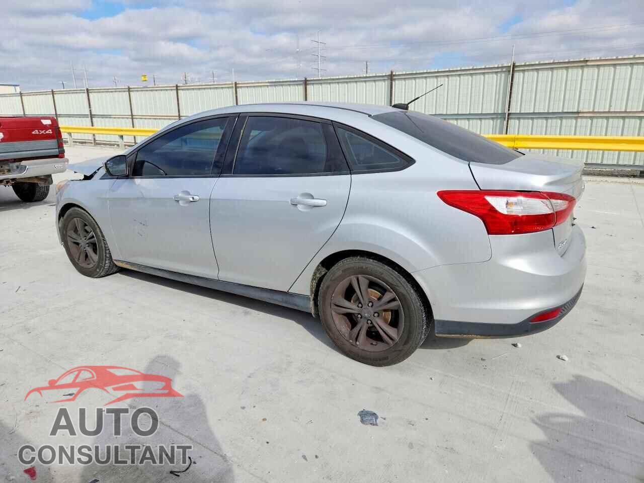 FORD FOCUS 2013 - 1FADP3F22DL196184