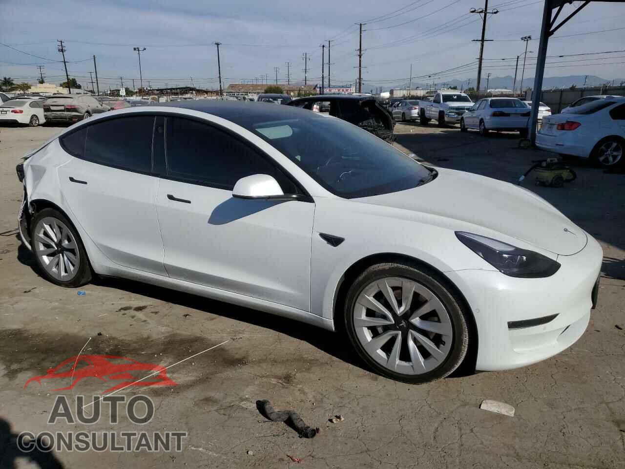 TESLA MODEL 3 2022 - 5YJ3E1EB3NF145007