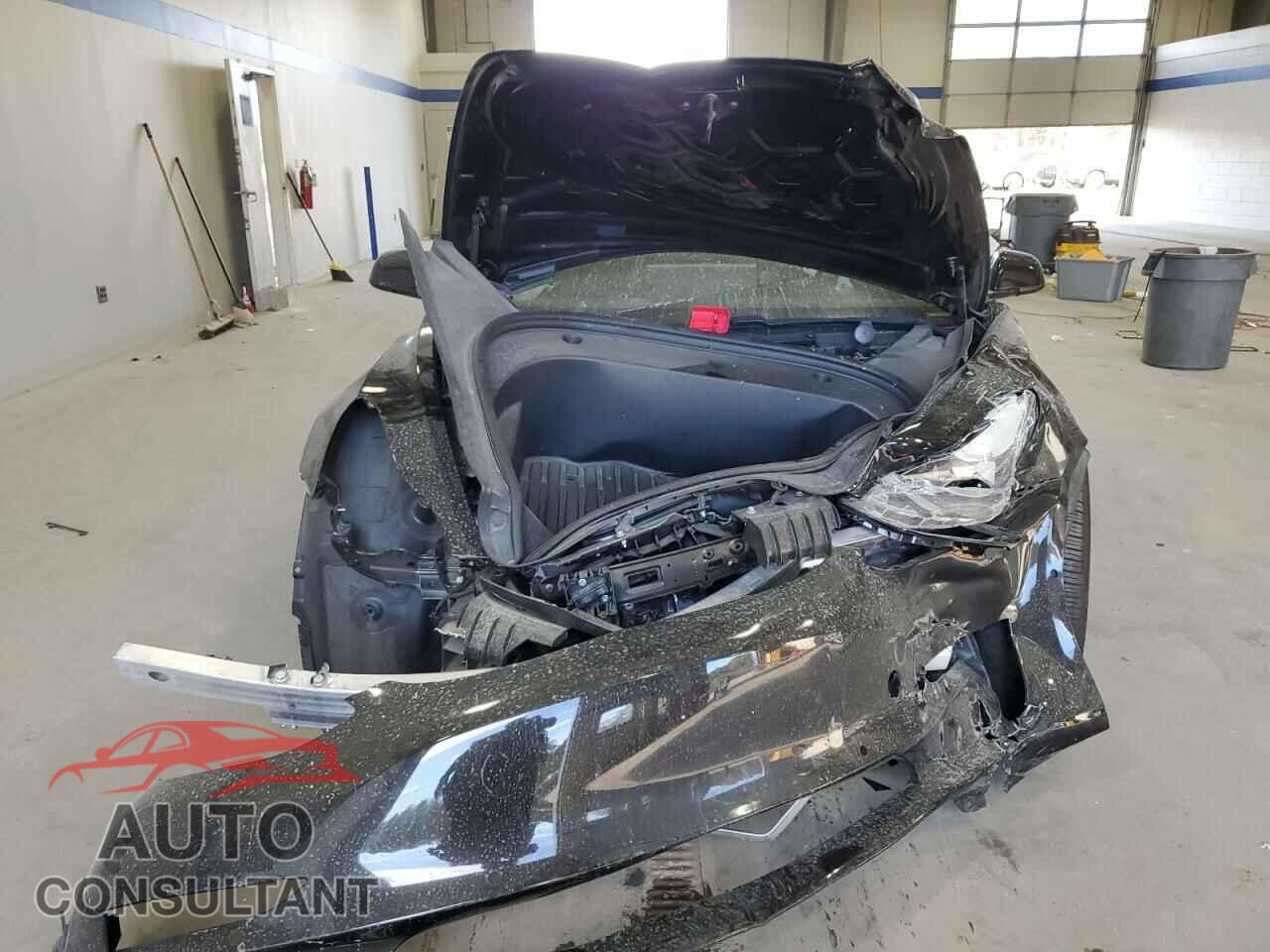 TESLA MODEL 3 2021 - 5YJ3E1EC4MF990908
