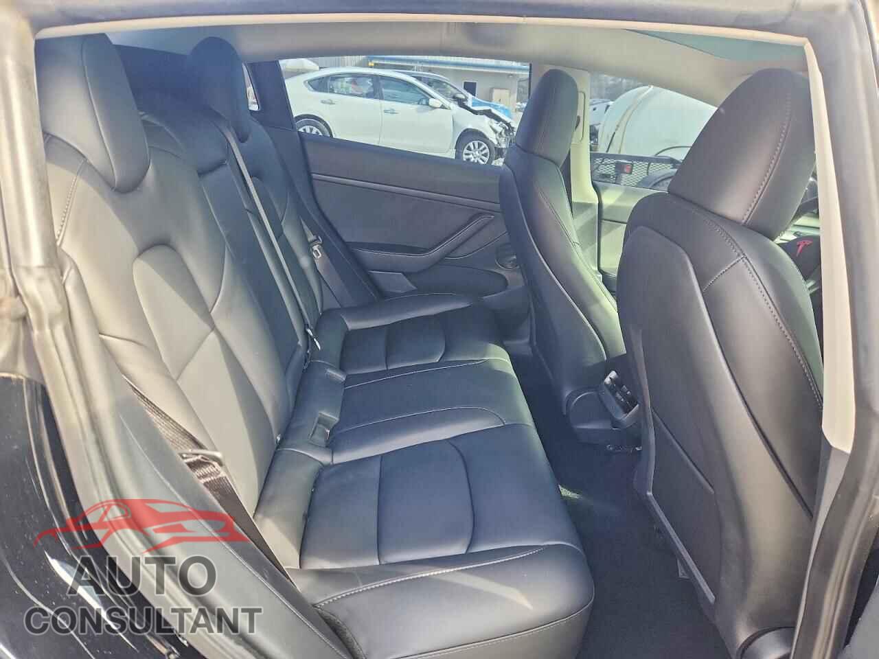 TESLA MODEL 3 2023 - 5YJ3E1ECXPF600866