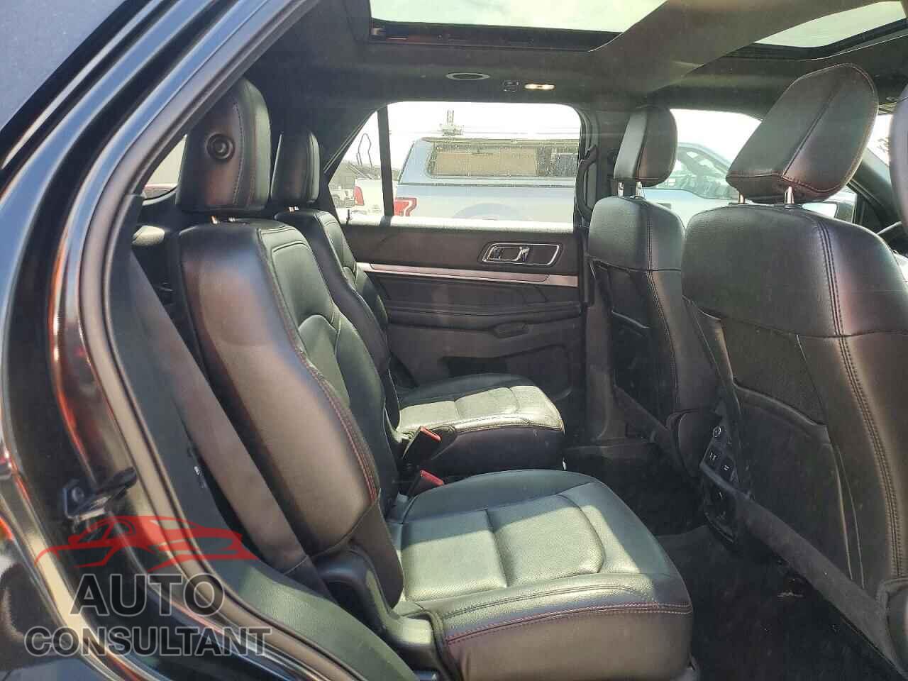FORD EXPLORER 2018 - 1FM5K8GT8JGB43104