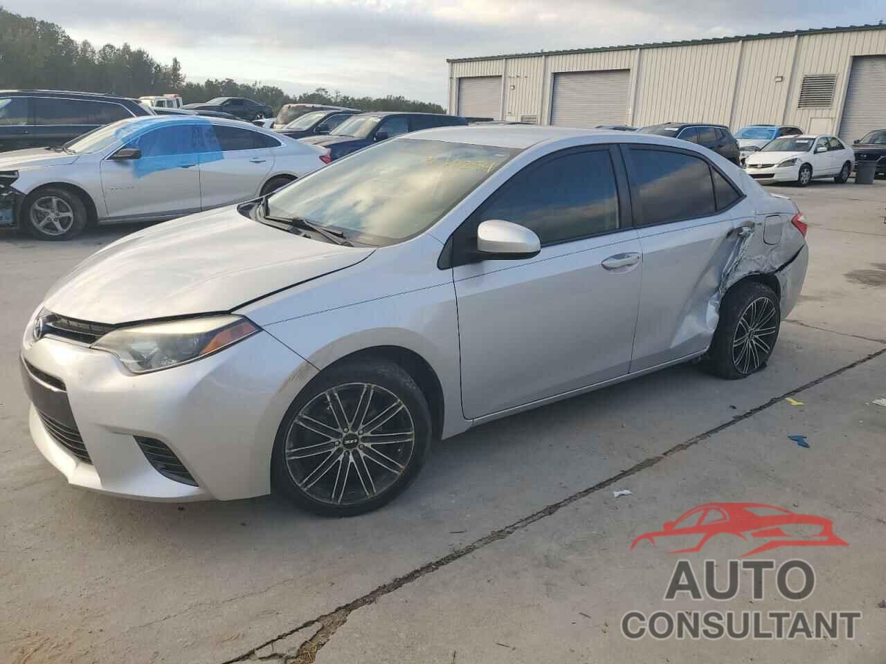 TOYOTA COROLLA 2015 - 2T1BURHE5FC370232