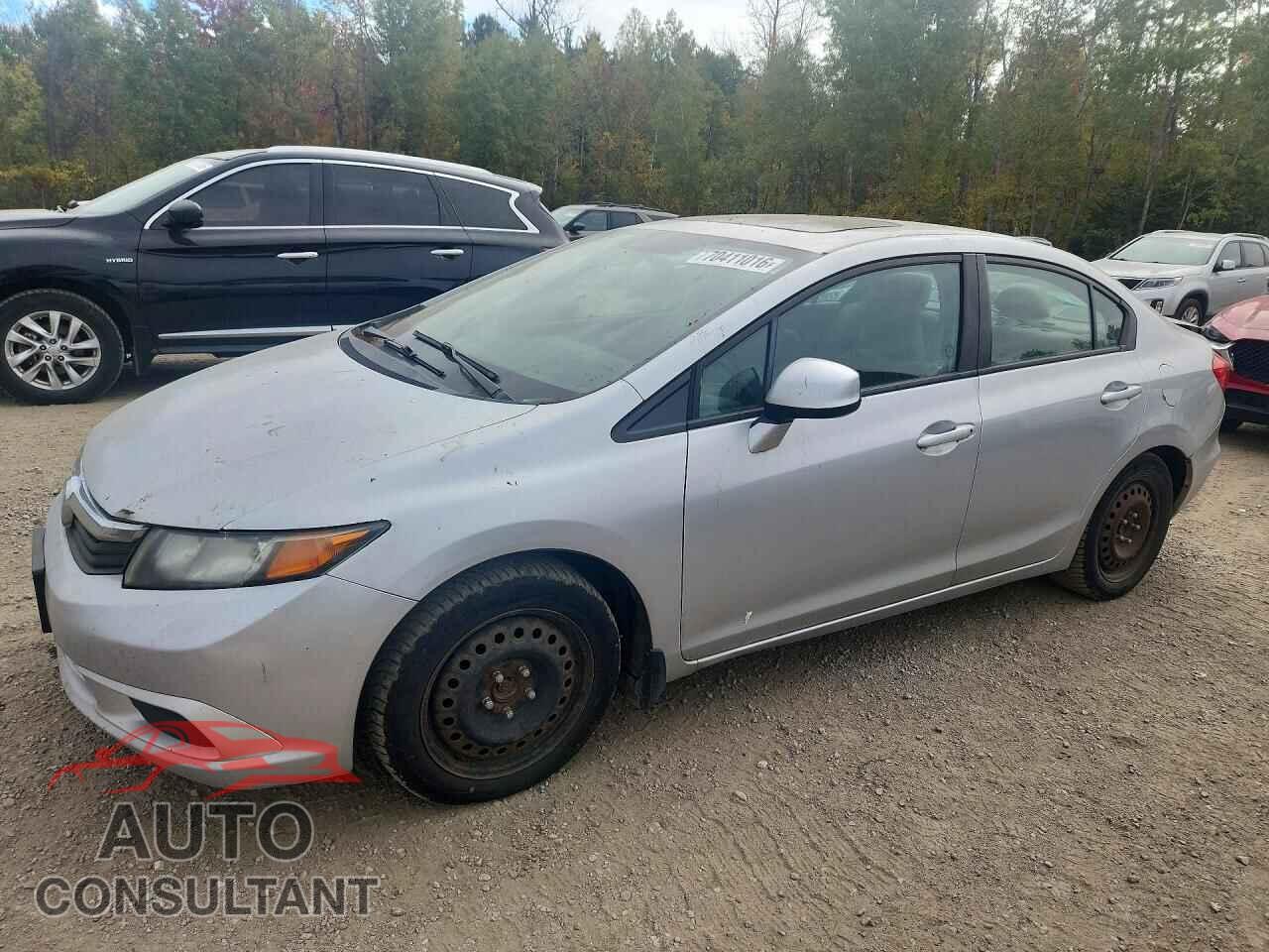 HONDA CIVIC 2012 - 2HGFB2F53CH028881