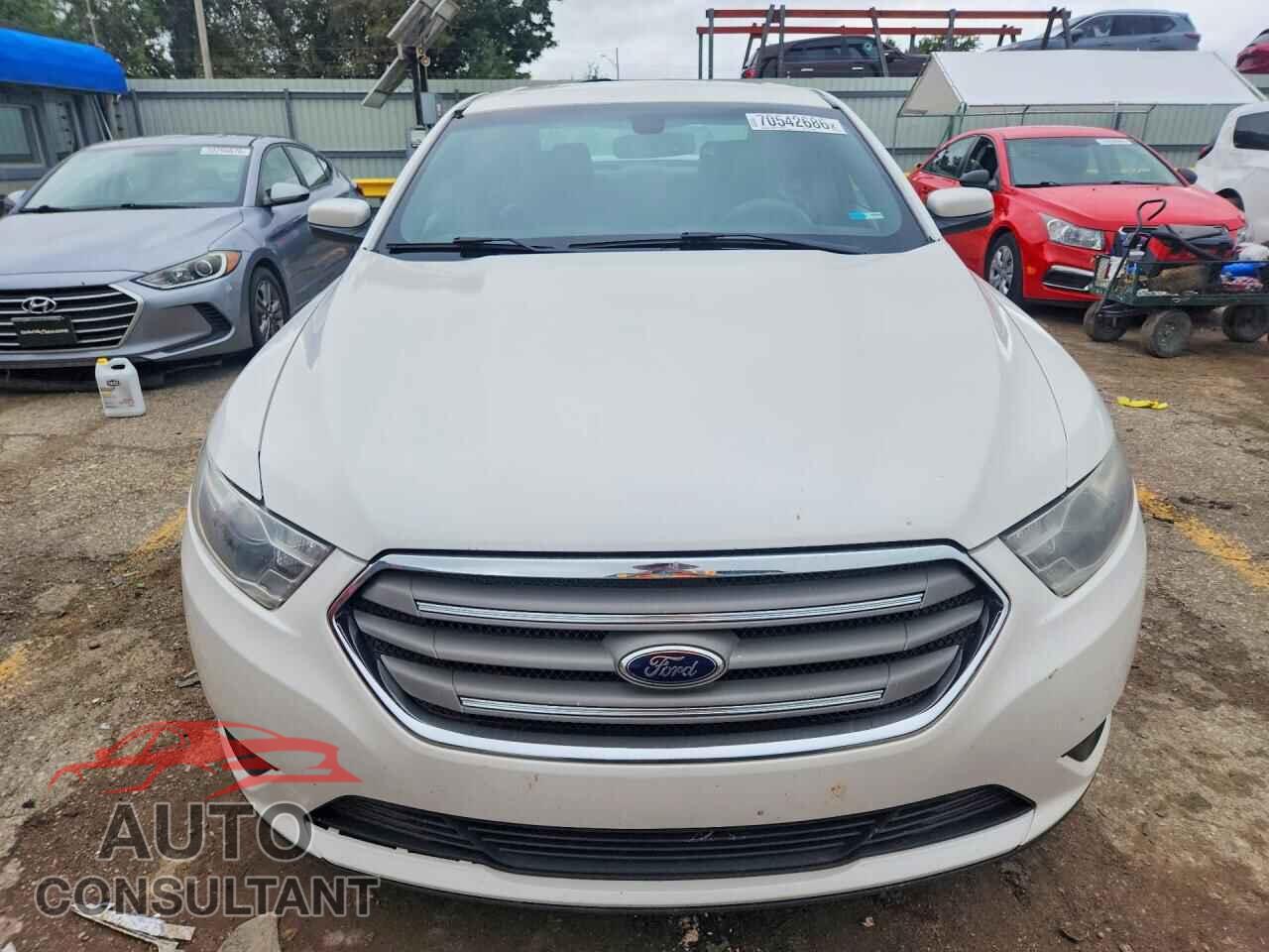 FORD TAURUS 2014 - 1FAHP2E91EG182216