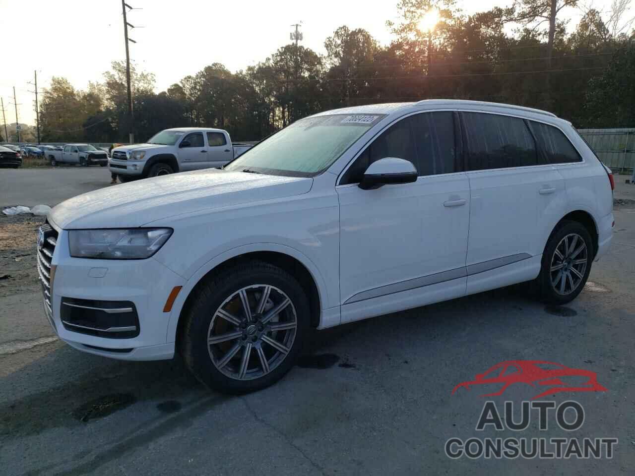 AUDI Q7 2018 - WA1LHAF74JD042756