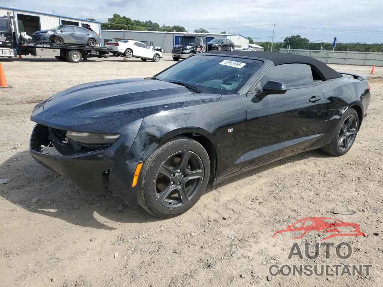 CHEVROLET CAMARO 2019 - 1G1FB3DX3K0136485