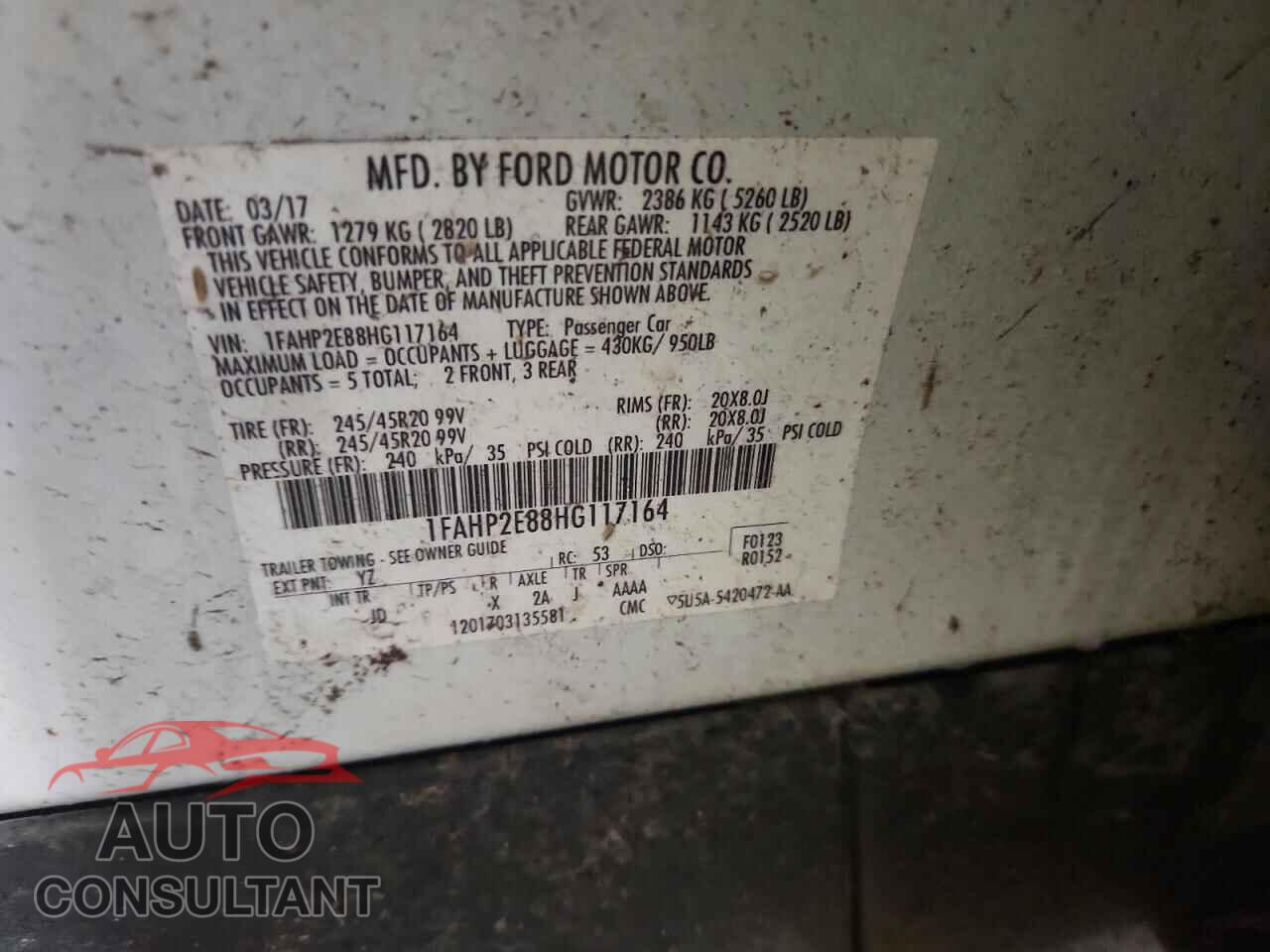 FORD TAURUS 2017 - 1FAHP2E88HG117164