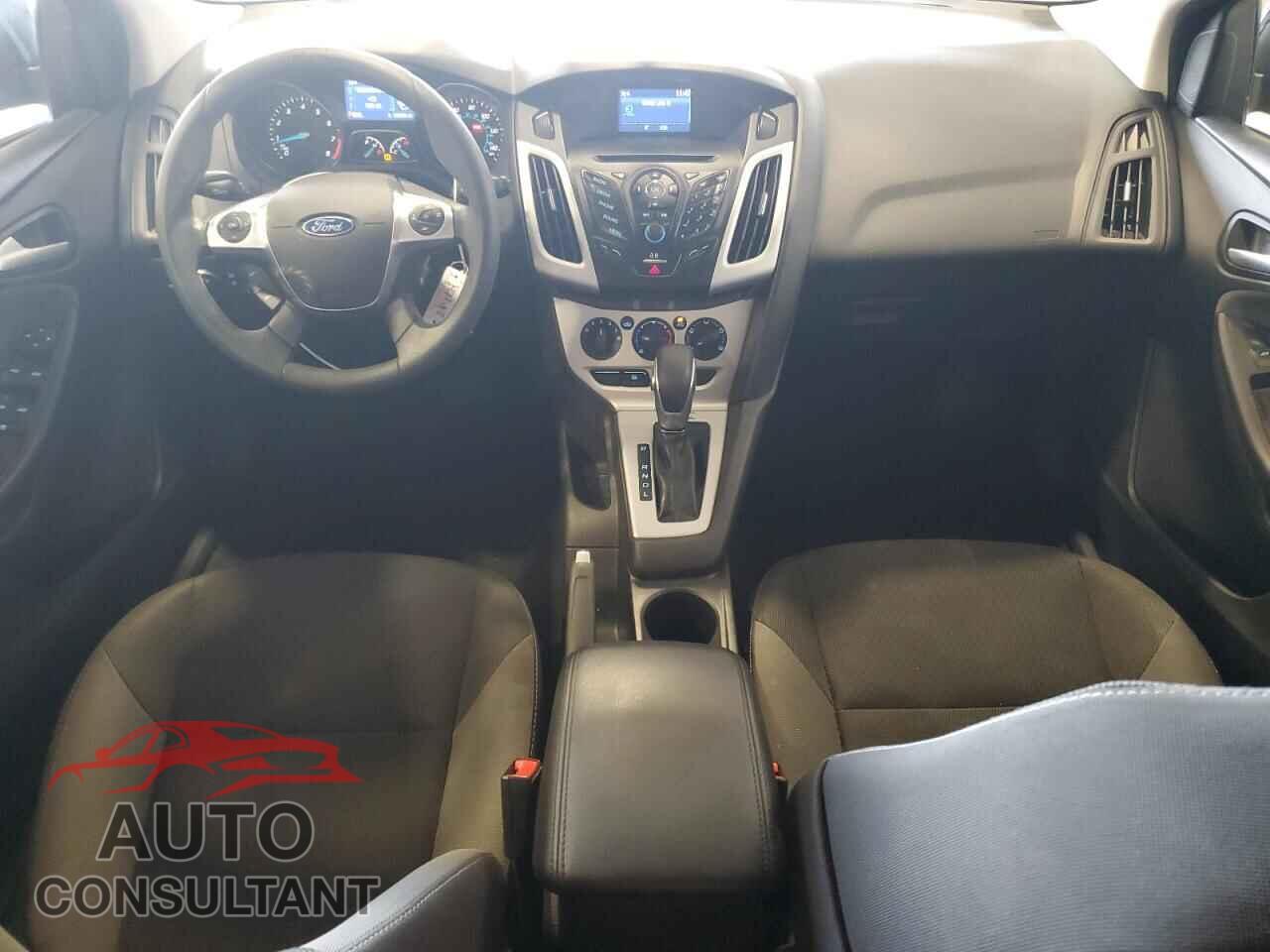 FORD FOCUS 2014 - 1FADP3K26EL421973