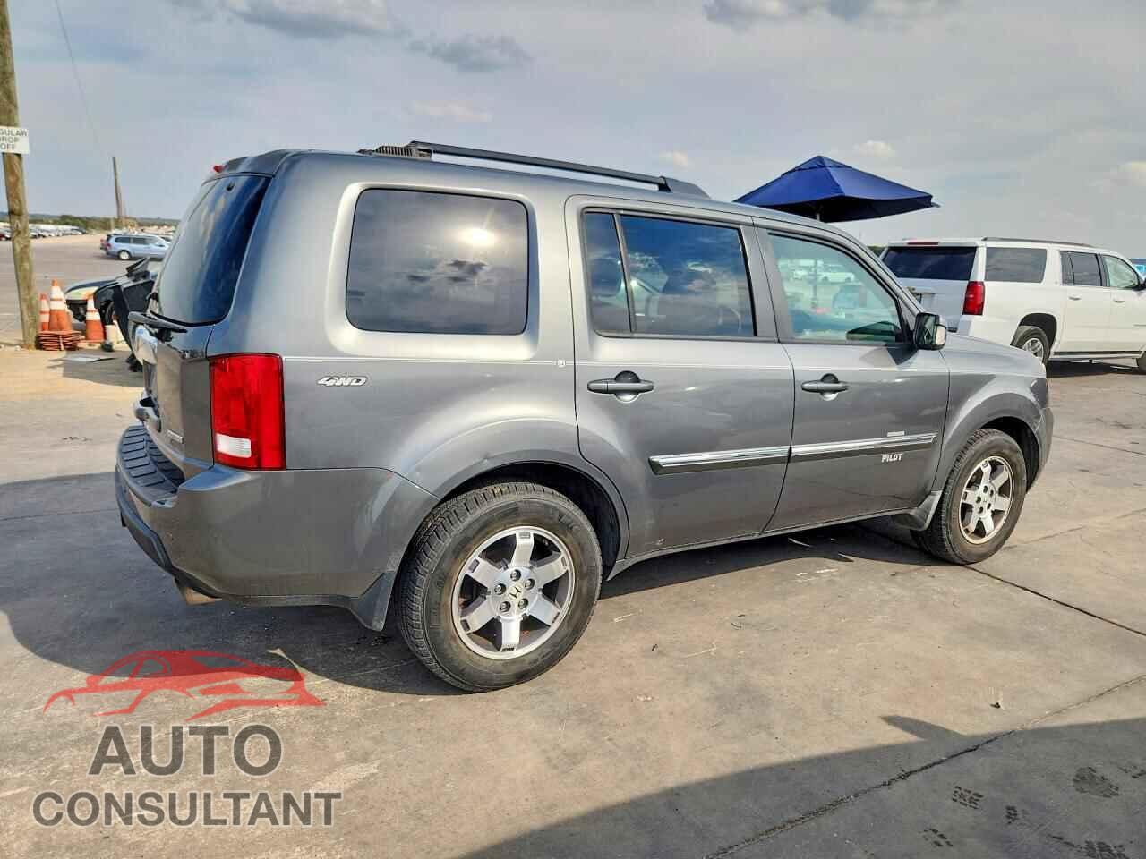 HONDA PILOT 2009 - 5FNYF48949B007656