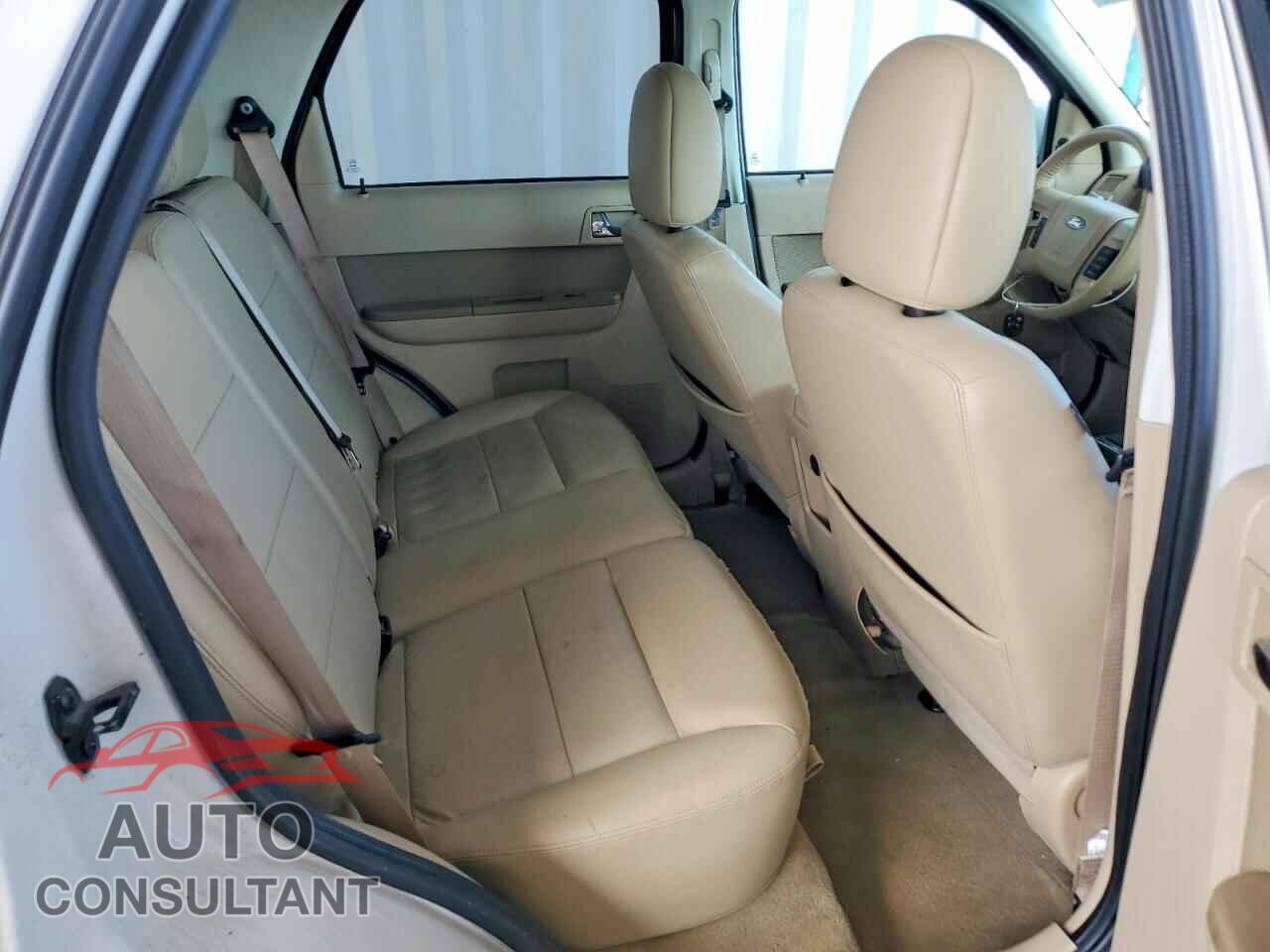 FORD ESCAPE 2012 - 1FMCU0EG7CKA82157