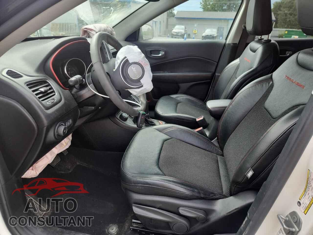 JEEP COMPASS 2021 - 3C4NJDDB7MT563433
