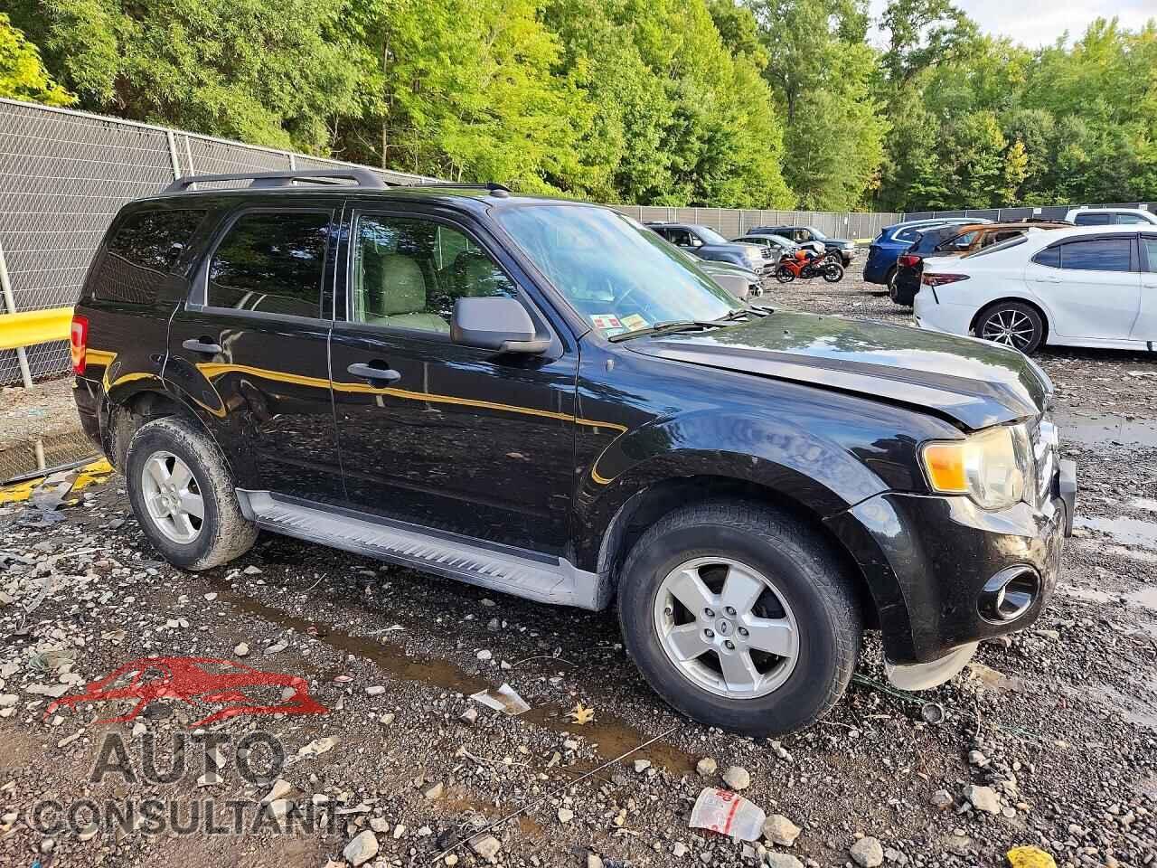 FORD ESCAPE 2011 - 1FMCU0D73BKB17499