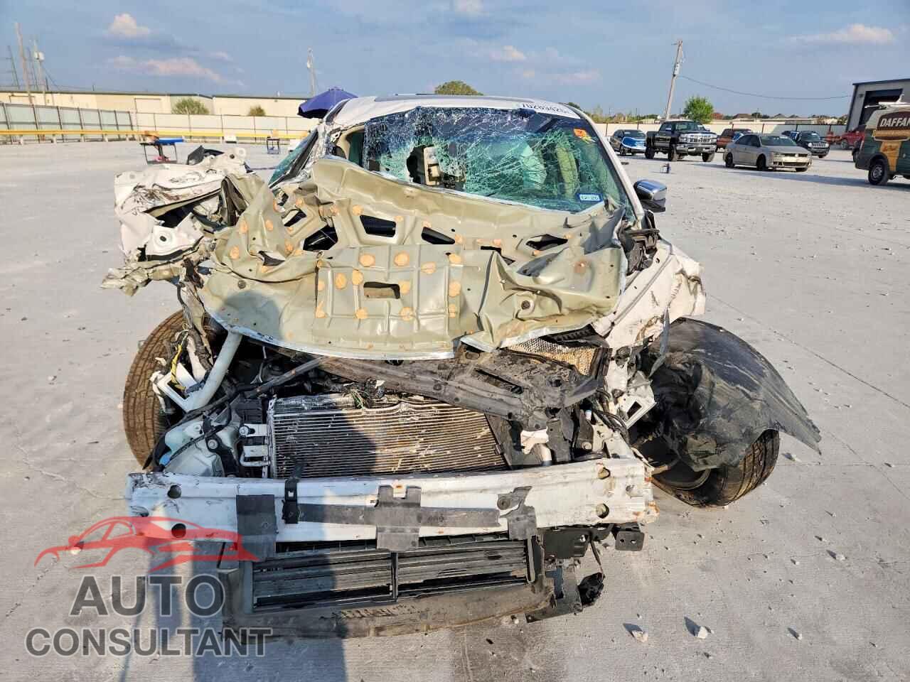 FORD TAURUS 2018 - 1FAHP2F86JG101095