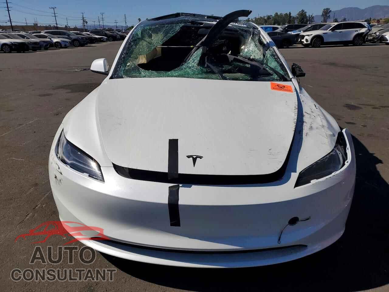 TESLA MODEL 3 2026 - 5YJ3E1EA3TF189318