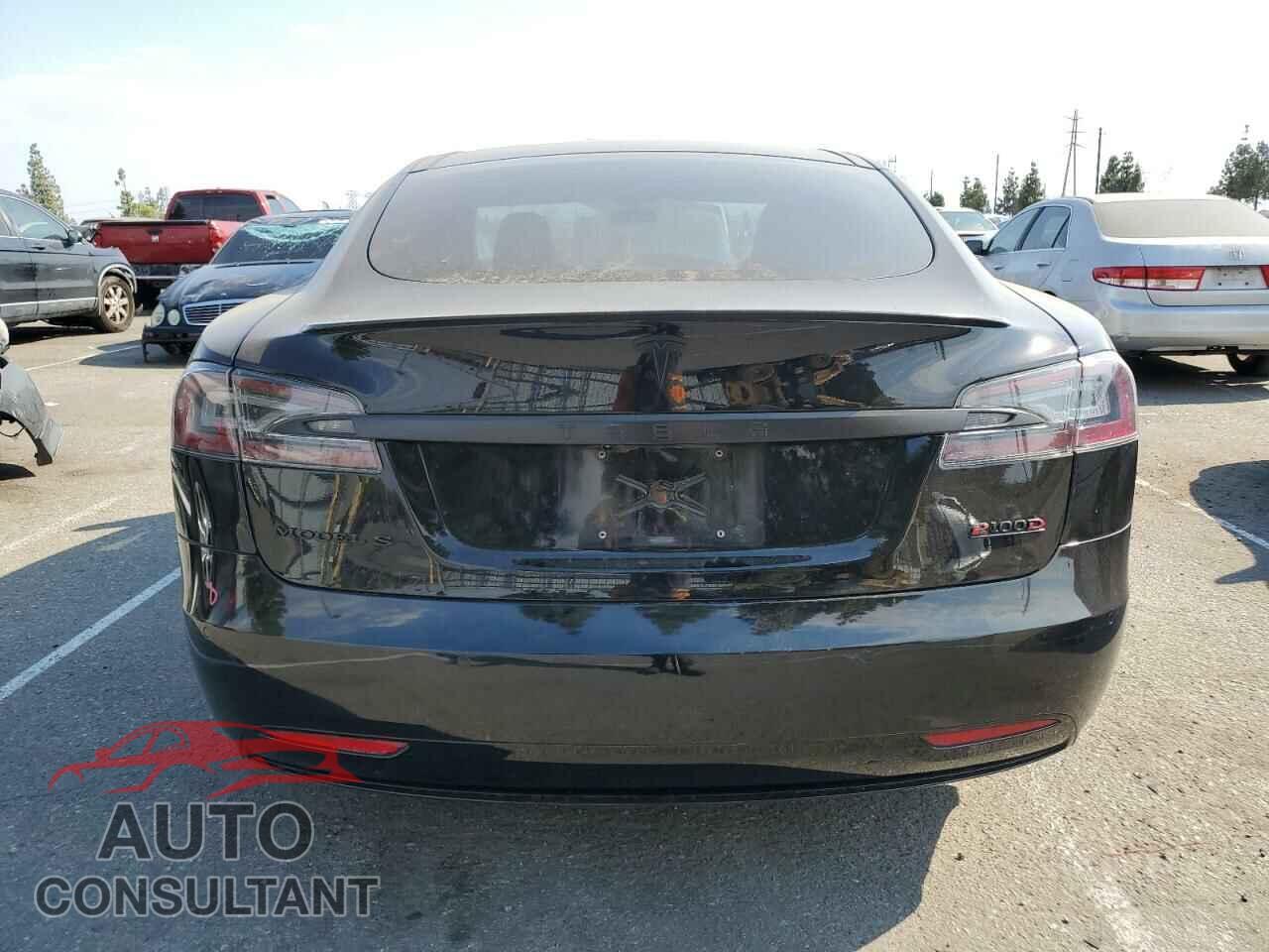 TESLA MODEL S 2018 - 5YJSA1E41JF294955