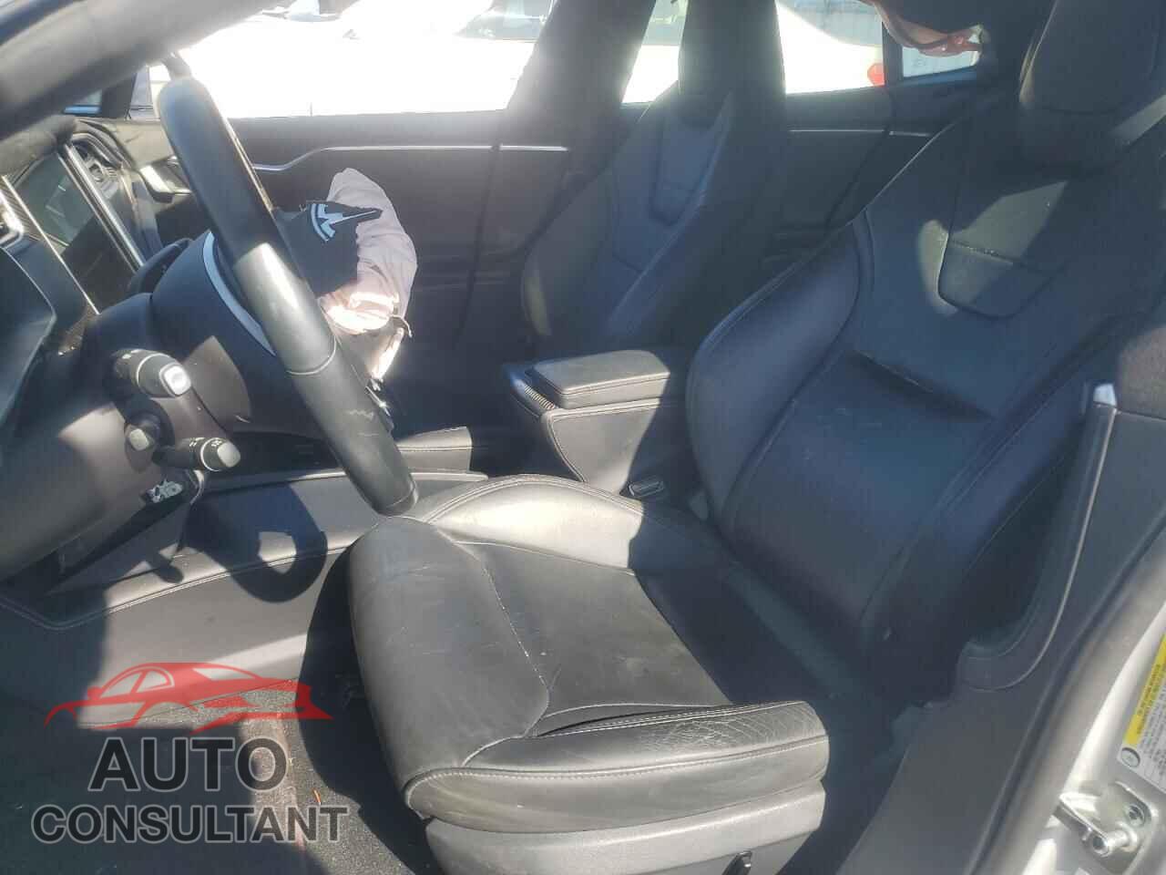 TESLA MODEL S 2016 - 5YJSA1E21GF159451